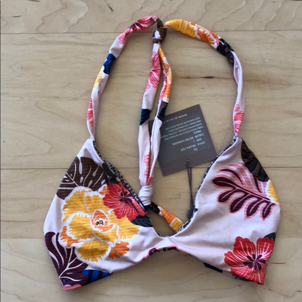 Acacia 2019 Yelapa Retro Paradise